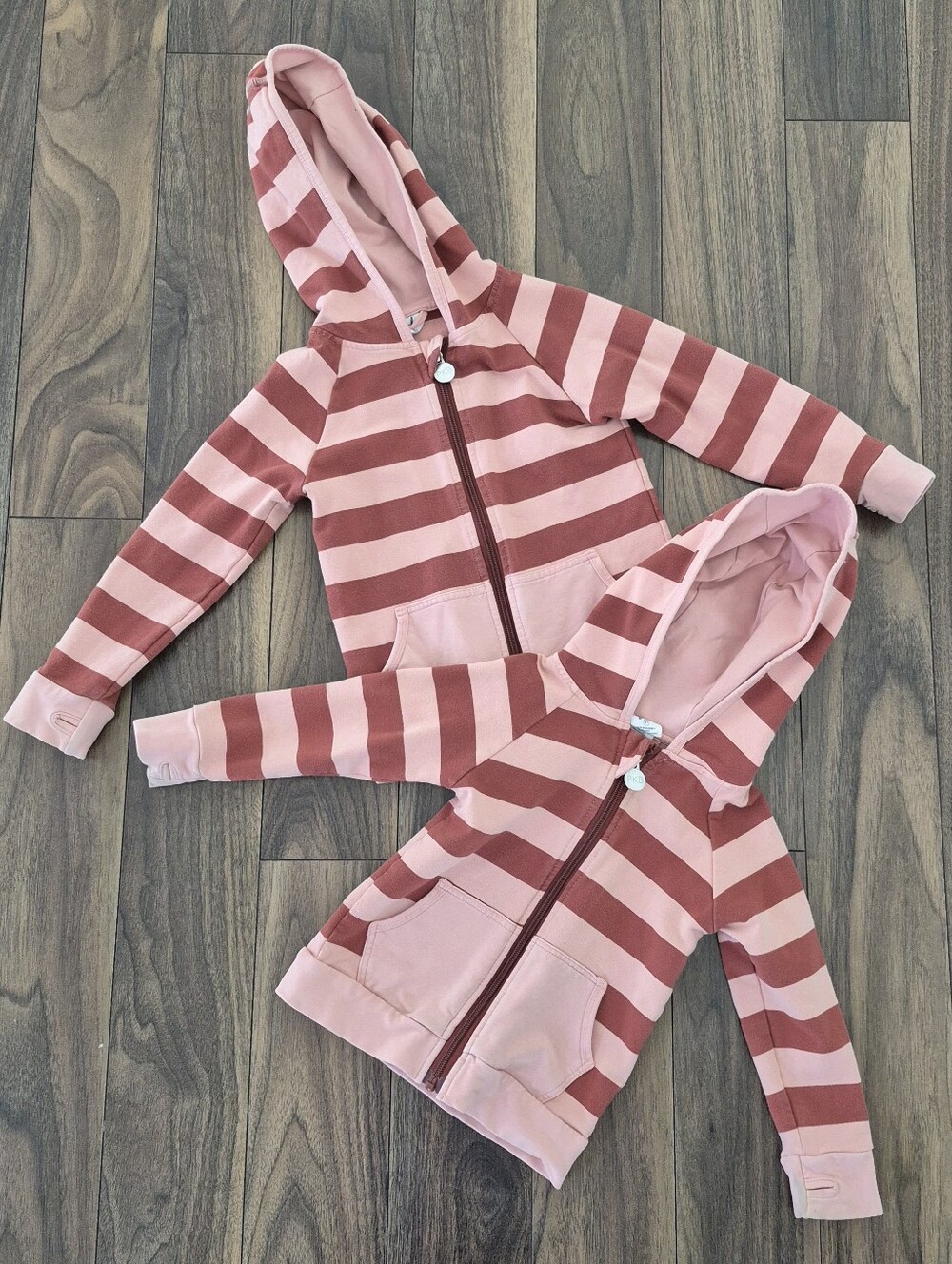 PEEKABOO BEANS 2T & 4T Matching Sister Hoodies